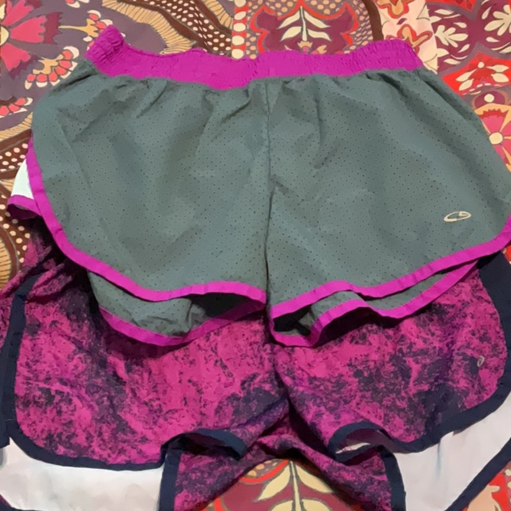 Set of 2 C9 Champion Duo Dry shorts size medium